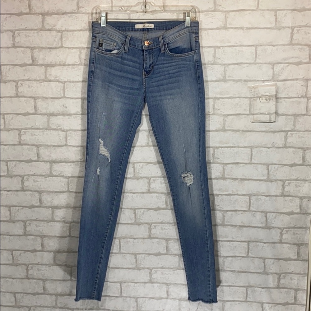 Kancan distressed jeans size 26